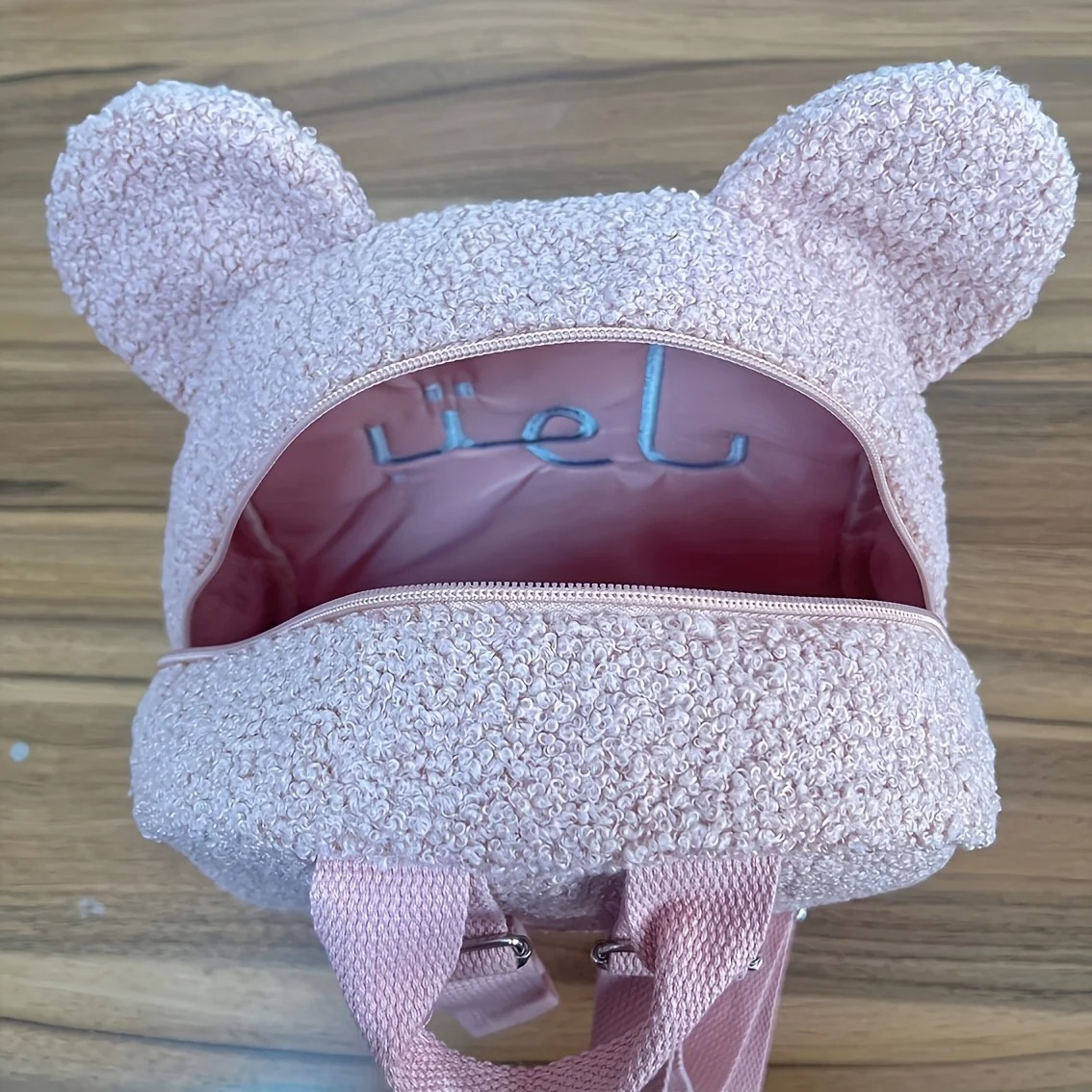 Плюшевый рюкзак с милым медвед – обзор и цена Baby Nursery Backpack